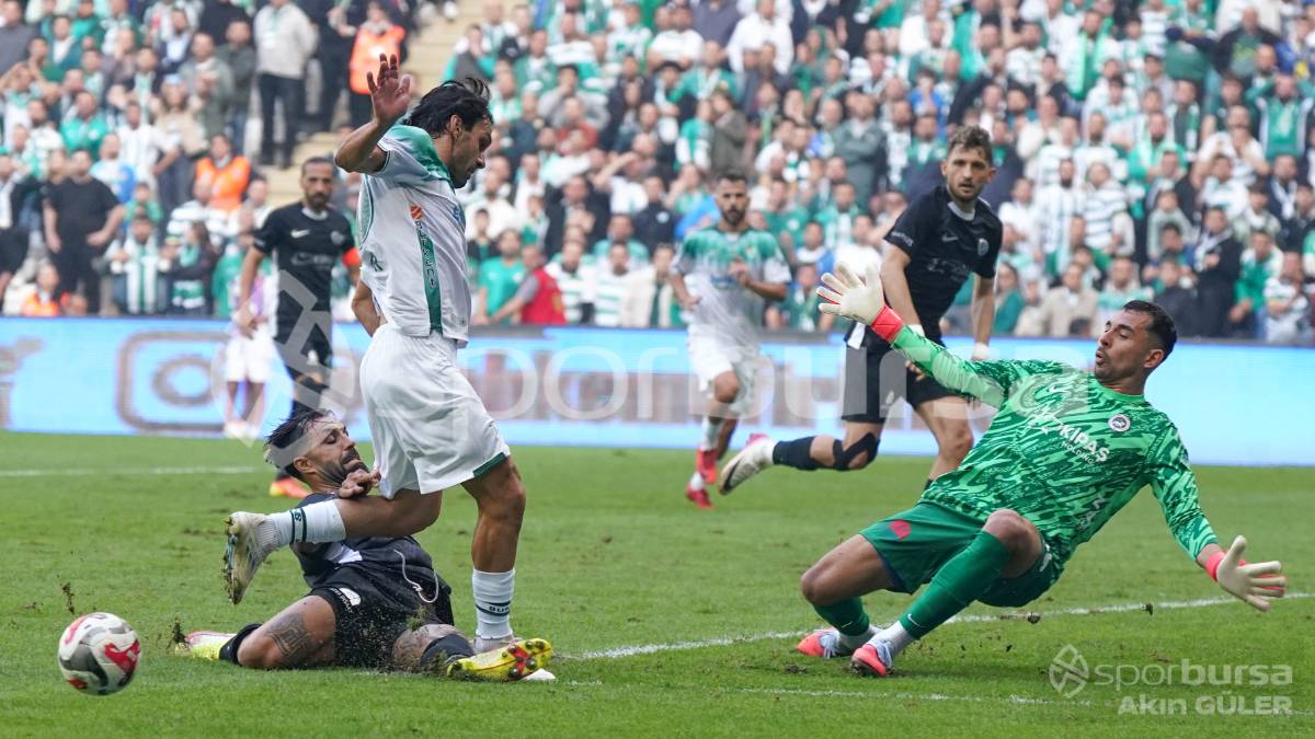 BURSASPOR - KAHRAMANMARAŞ İSTİKLAL MAÇ FOTOĞRAFLARI