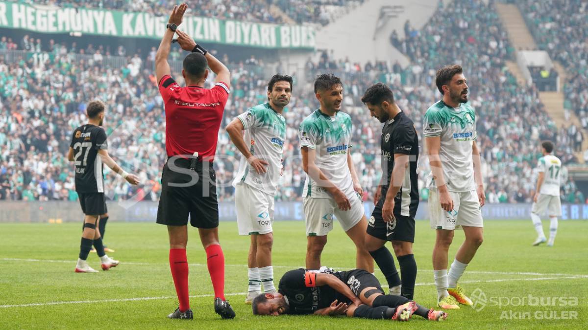 BURSASPOR - KAHRAMANMARAŞ İSTİKLAL MAÇ FOTOĞRAFLARI