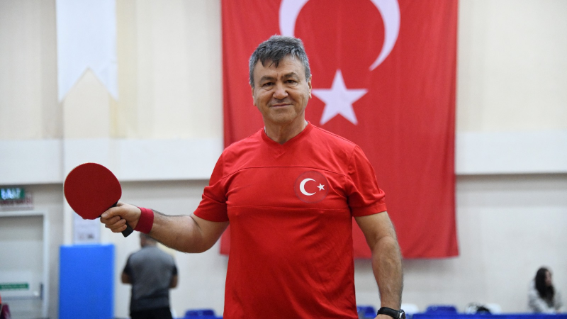 Masa tenisinin ustaları Bursa’da buluştu