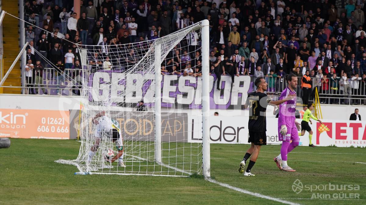 GÜZİDE GEBZE - BURSASPOR MAÇ FOTOĞRAFLARI