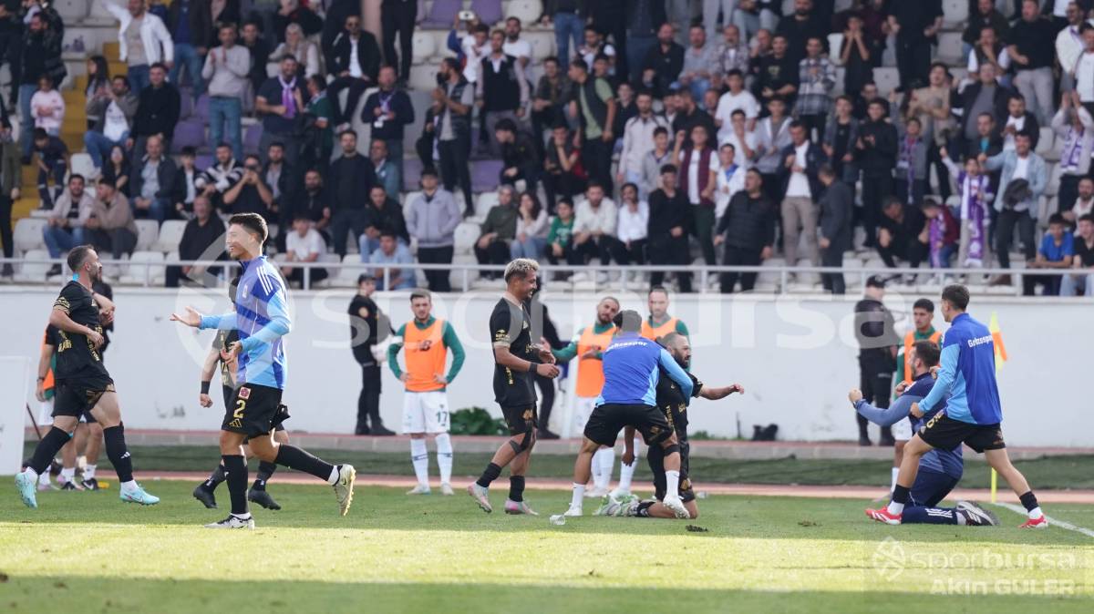 GÜZİDE GEBZE - BURSASPOR MAÇ FOTOĞRAFLARI