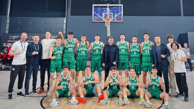 Gençler galibiyetle başladı