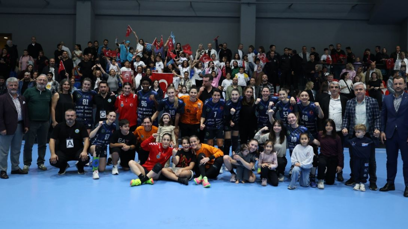 Bursa Büyükşehir Atina’da tur arıyor