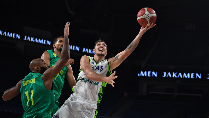 Tofaş, Yukatel Merkezefendi önünde