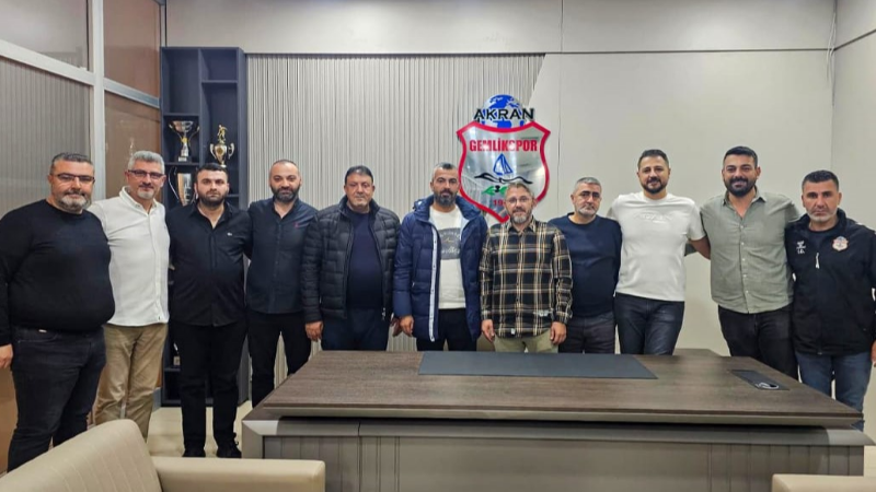 Akran Gemlikspor’da ayrılık