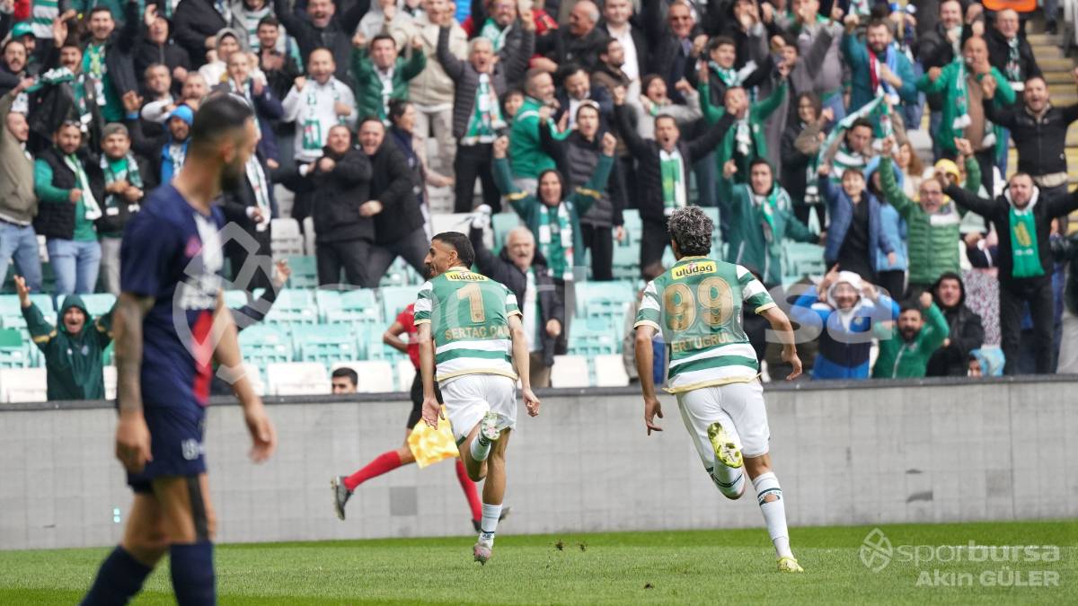 BURSASPOR - FETHİYESPOR MAÇ FOTOĞRAFLARI