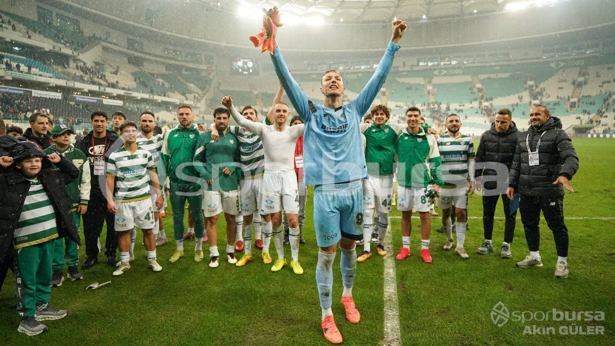 BURSASPOR - FETHİYESPOR MAÇ FOTOĞRAFLARI