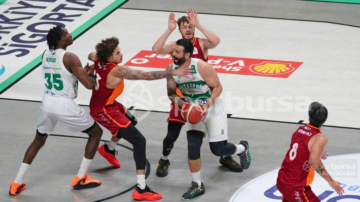 BURSASPOR - GALATASARAY MAÇ FOTOĞRAFLARI