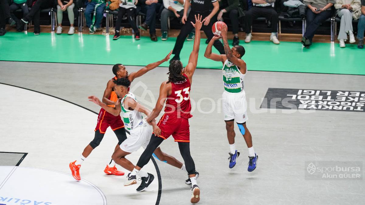 BURSASPOR - GALATASARAY MAÇ FOTOĞRAFLARI