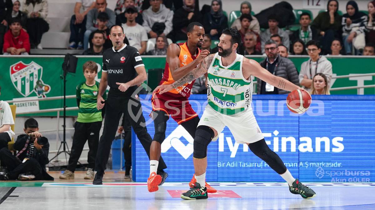 BURSASPOR - GALATASARAY MAÇ FOTOĞRAFLARI