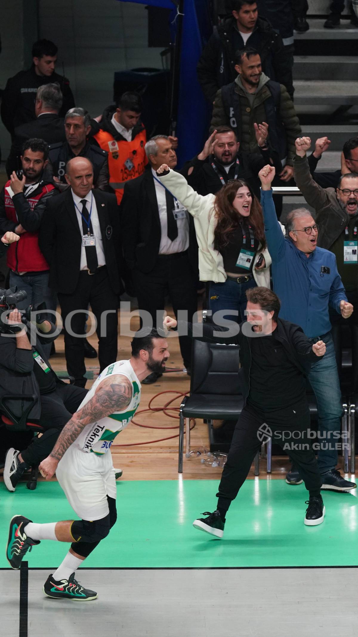 BURSASPOR - GALATASARAY MAÇ FOTOĞRAFLARI
