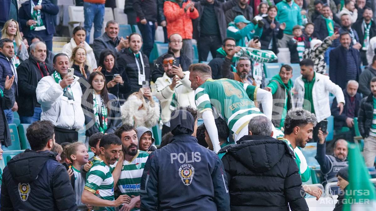 BURSASPOR - ANKARA DEMİRSPOR MAÇ FOTOĞRAFLARI