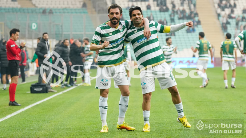 Bursaspor dört köşe! Timsah maç fazlasıyla lider