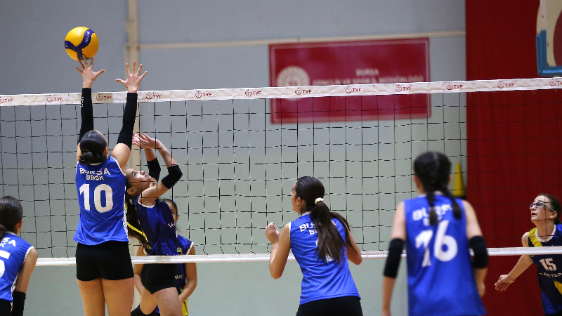 Nilüfer Beşevler çeyrek finalde