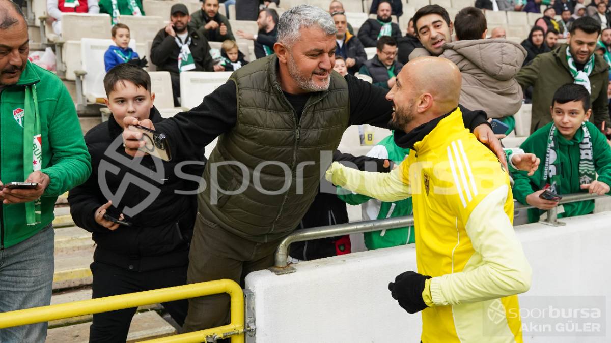 BURSASPOR - ALİAĞA FK MAÇ FOTOĞRAFLARI