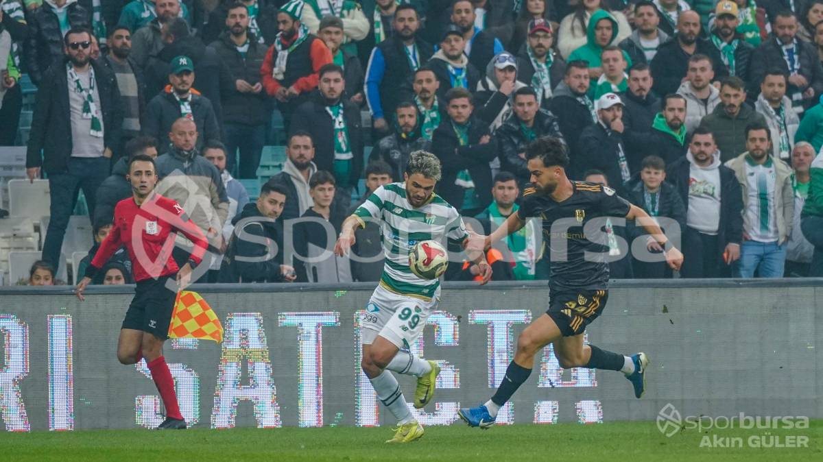 BURSASPOR - ALİAĞA FK MAÇ FOTOĞRAFLARI