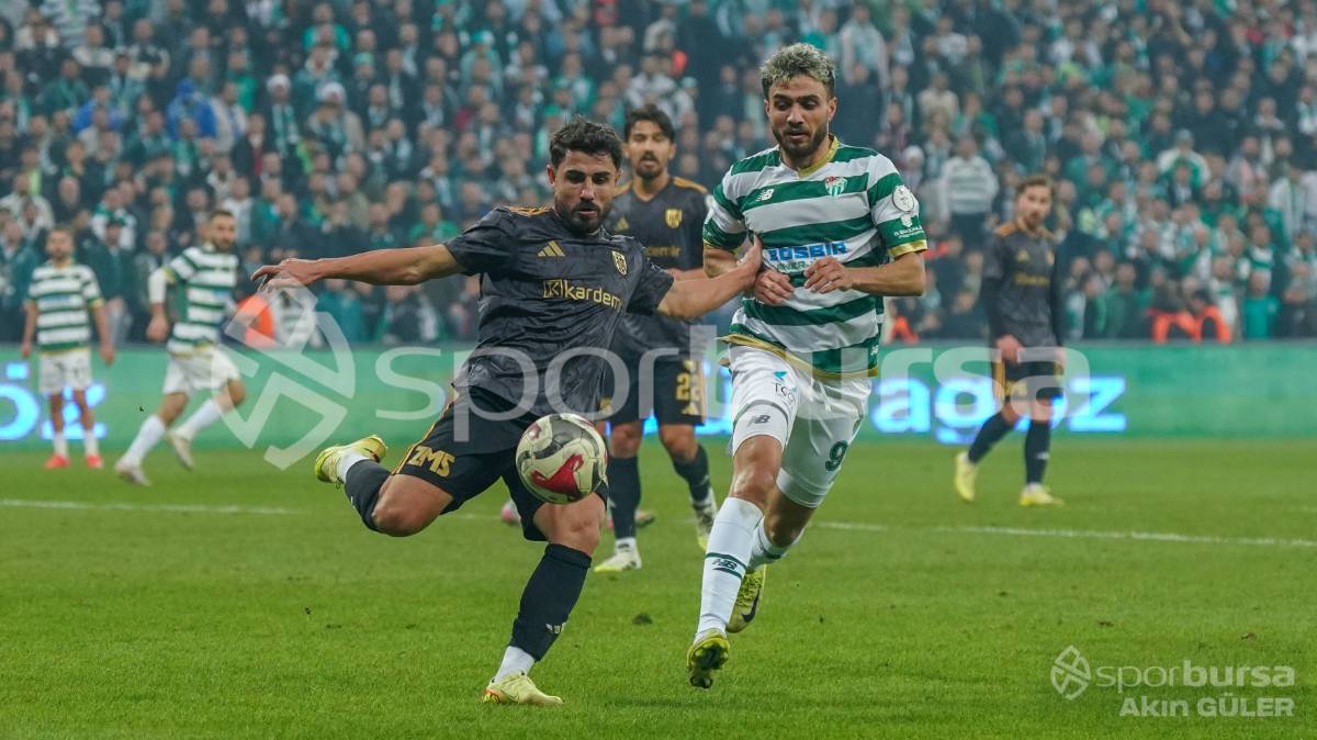 BURSASPOR - ALİAĞA FK MAÇ FOTOĞRAFLARI