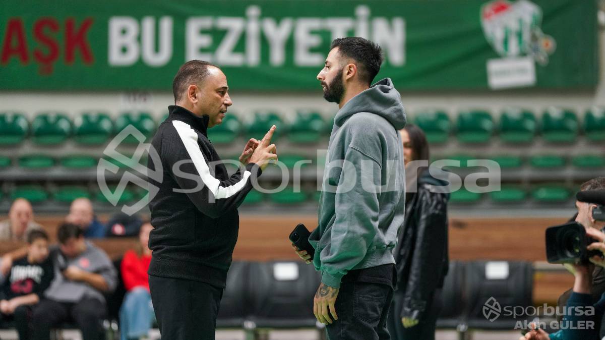 BURSASPOR BASKETBOL - MERSİNSPOR MAÇ FOTOĞRAFLARI