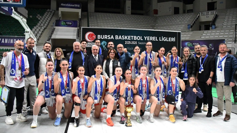 U 18 Basketbol’da Nilüfer Belediyespor şampiyon