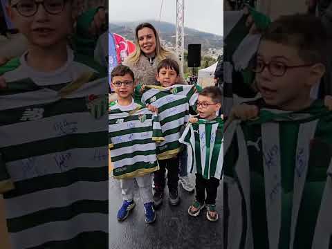 Bursasporlu minikler imza töreninde büyük mutluluk yaşadı... 🐊 #bursaspor #sporbursatr