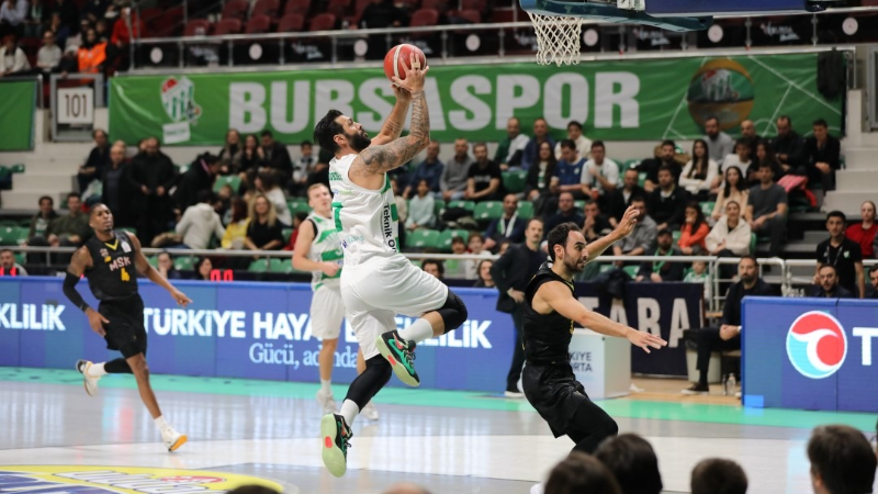 Bursaspor Onvo Büyükçekmece’ye konuk oluyor