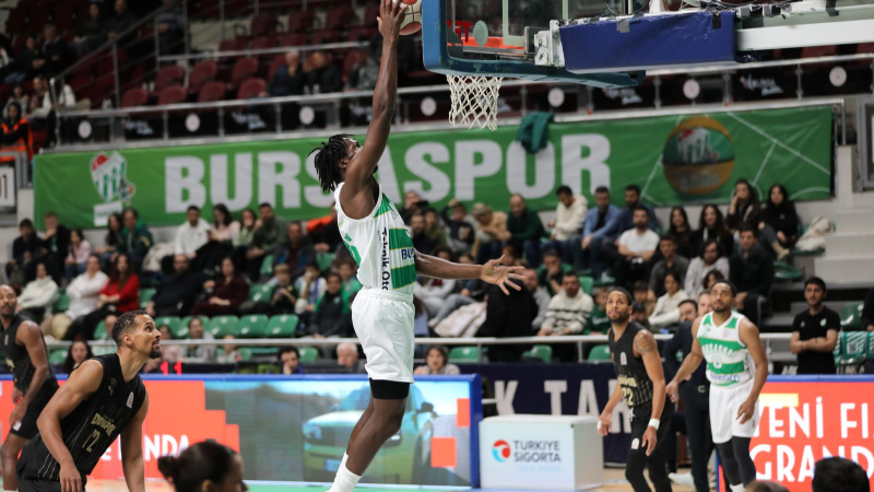 Bursaspor evinde kayboldu!