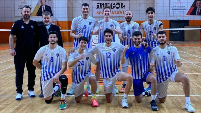 Karacabey Belediyespor play-off’a koşuyor