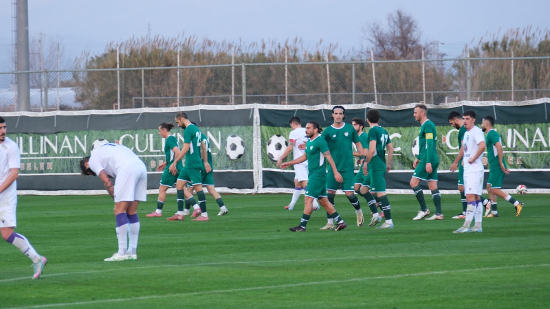 Bursaspor,  Rumen ekibi önünde geriden gelip kazandı