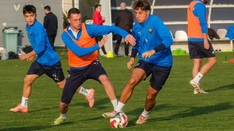 Bursa Nilüfer Futbol’a 2 yeni gladyatör