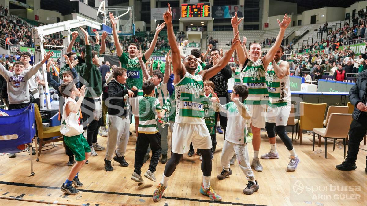 BURSASPOR - KARŞIYAKA BASKETBOL MAÇI FOTOĞRAFLARI