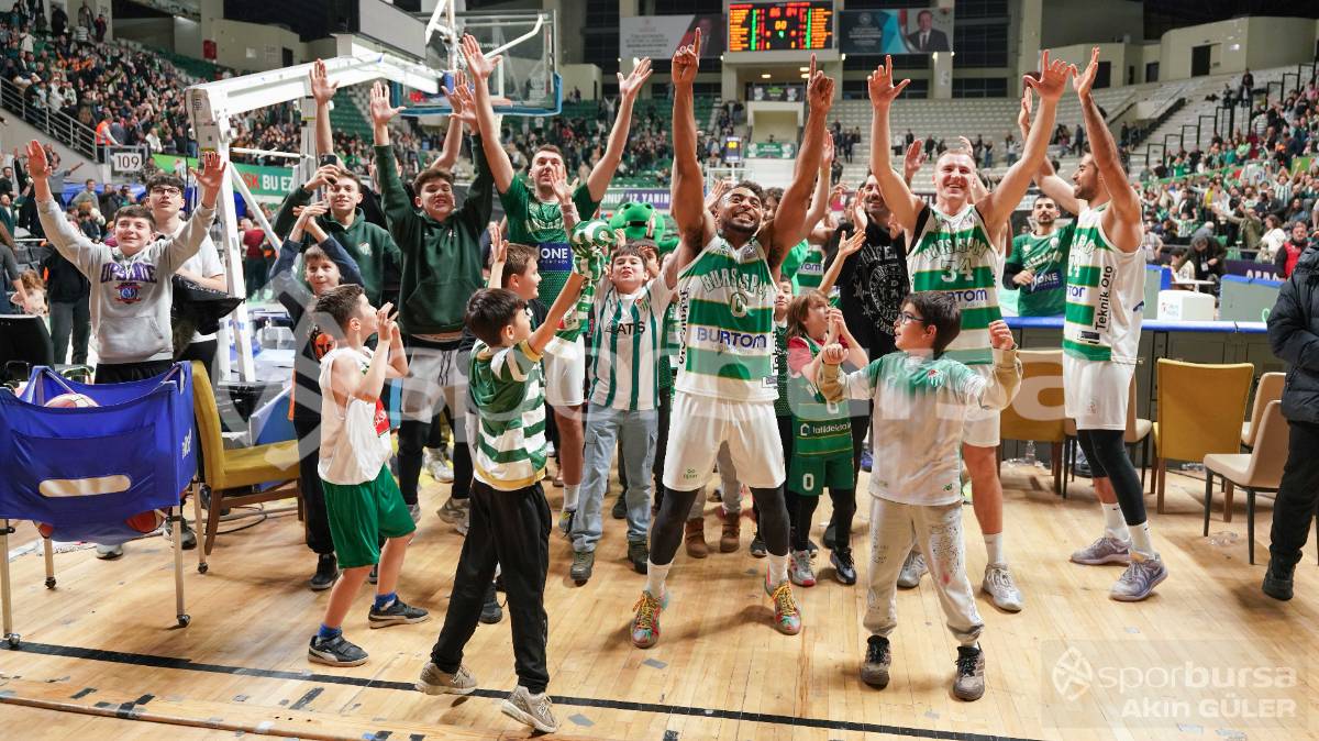 BURSASPOR - KARŞIYAKA BASKETBOL MAÇI FOTOĞRAFLARI