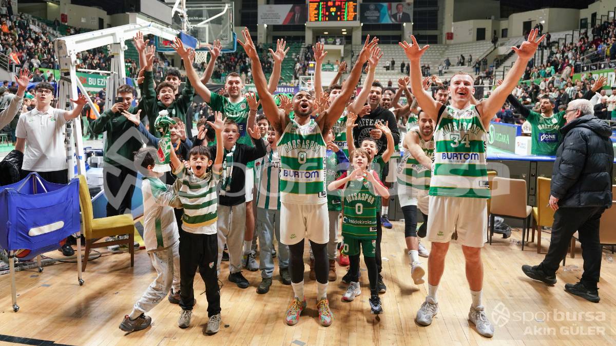BURSASPOR - KARŞIYAKA BASKETBOL MAÇI FOTOĞRAFLARI