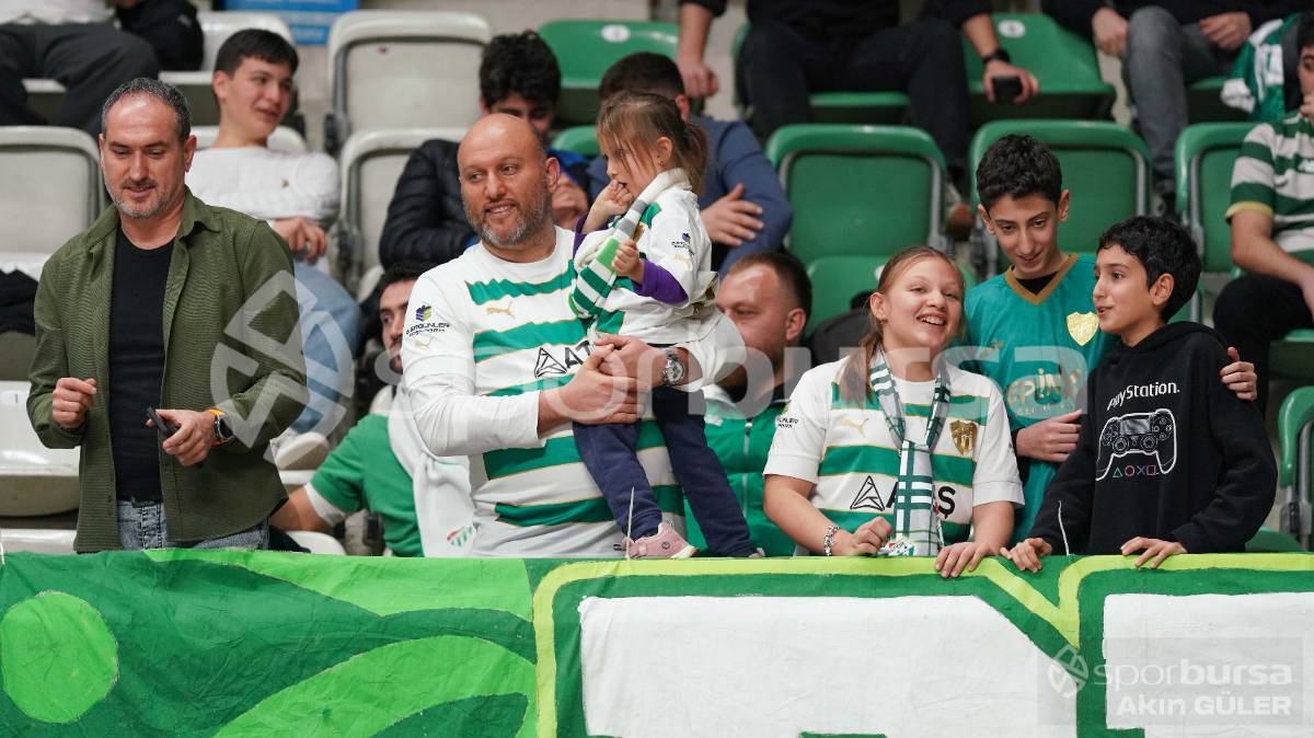 BURSASPOR - KARŞIYAKA BASKETBOL MAÇI FOTOĞRAFLARI