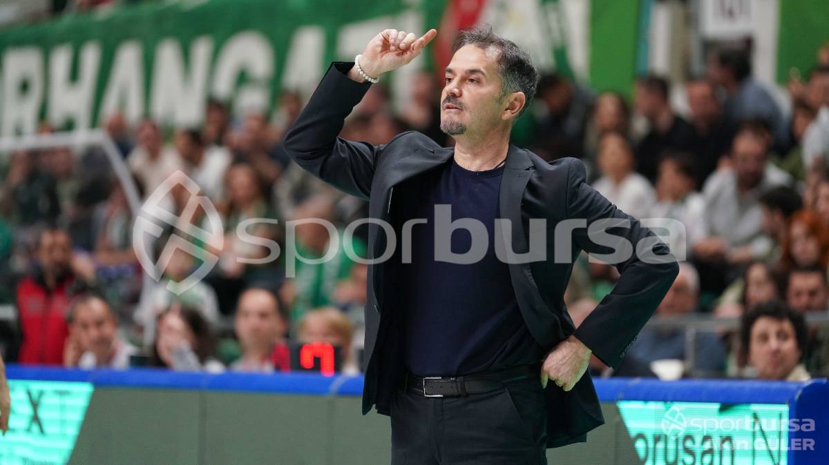 BURSASPOR - KARŞIYAKA BASKETBOL MAÇI FOTOĞRAFLARI