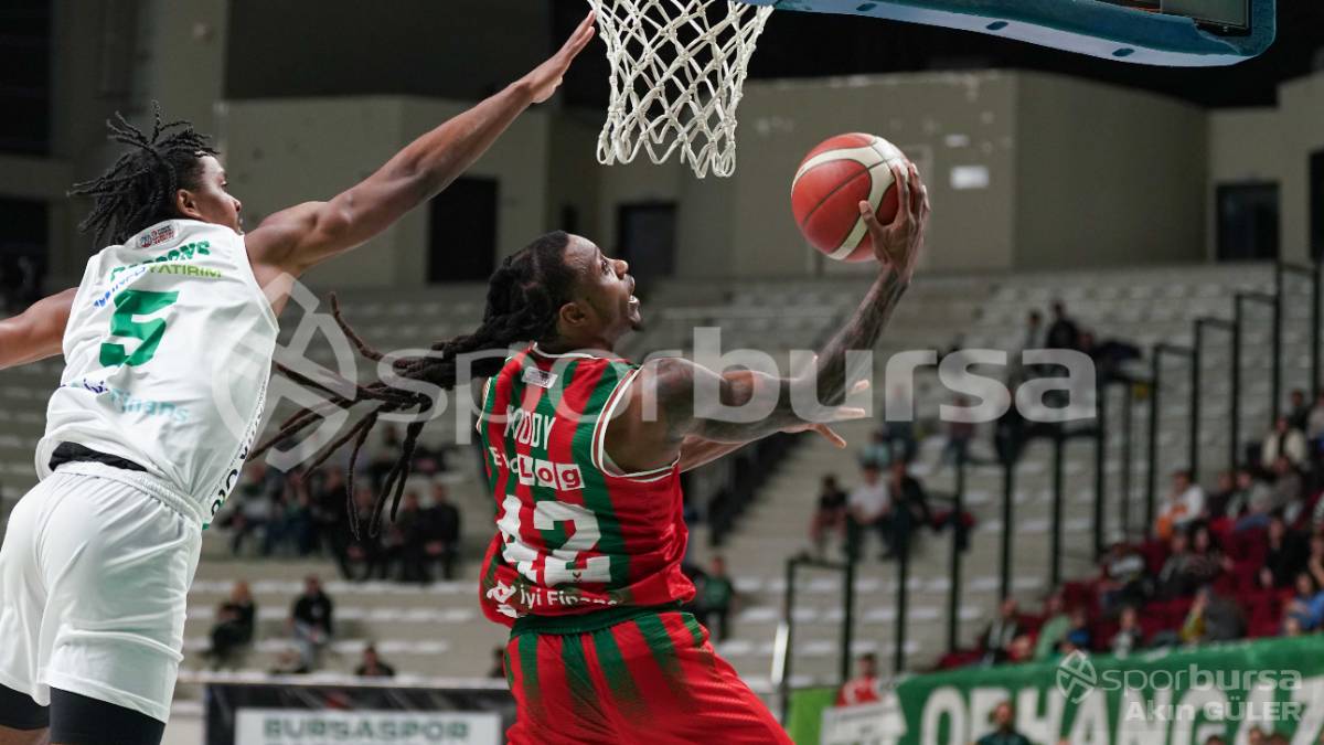 BURSASPOR - KARŞIYAKA BASKETBOL MAÇI FOTOĞRAFLARI