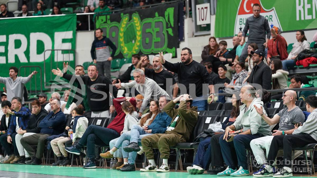 BURSASPOR - KARŞIYAKA BASKETBOL MAÇI FOTOĞRAFLARI