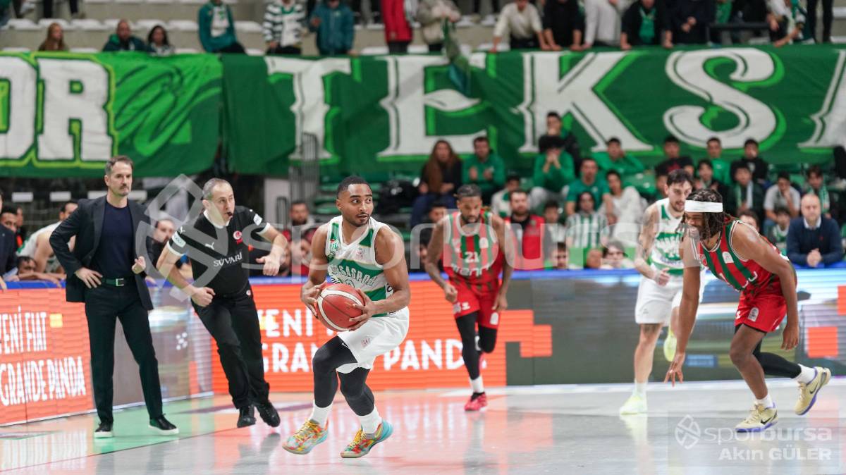 BURSASPOR - KARŞIYAKA BASKETBOL MAÇI FOTOĞRAFLARI