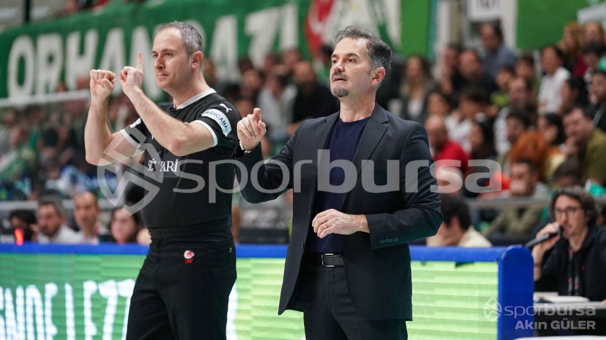 BURSASPOR - KARŞIYAKA BASKETBOL MAÇI FOTOĞRAFLARI