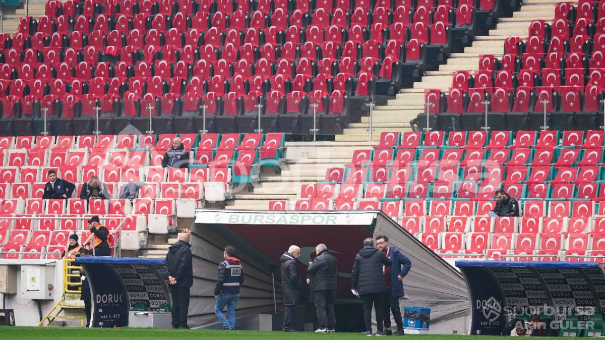 BURSASPOR - YENİ MERSİN İDMAN YURDU MAÇI FOTOĞRAFLARI