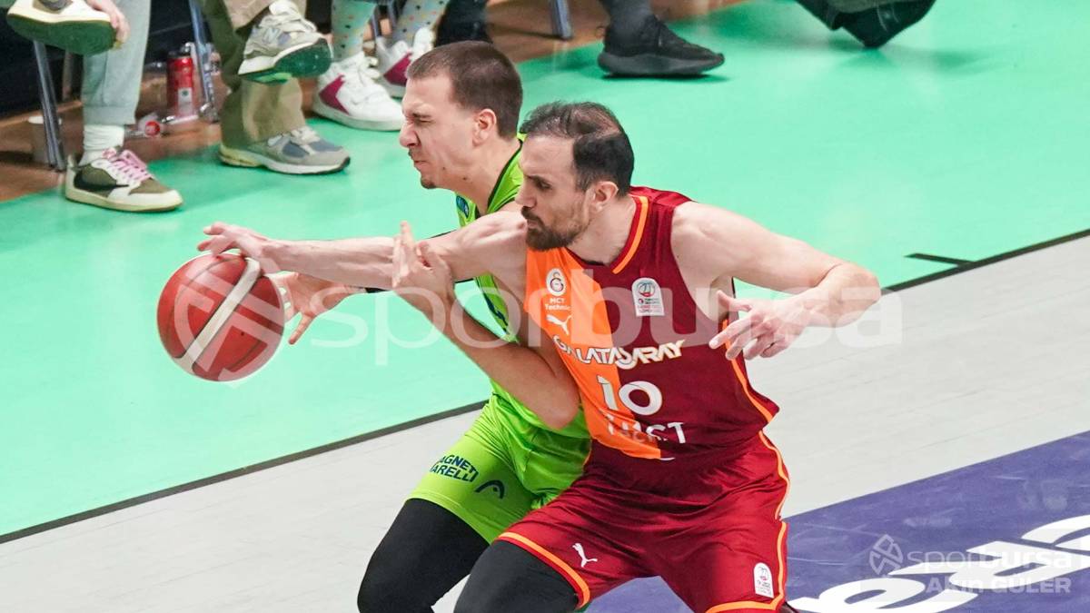 TOFAŞ - GALATASARAY MAÇI FOTOĞRAFLARI