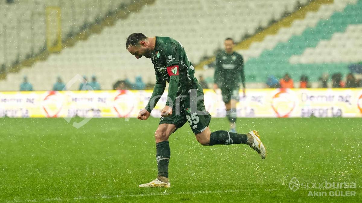 BURSASPOR - ADANASPOR MAÇI FOTOĞRAFLARI