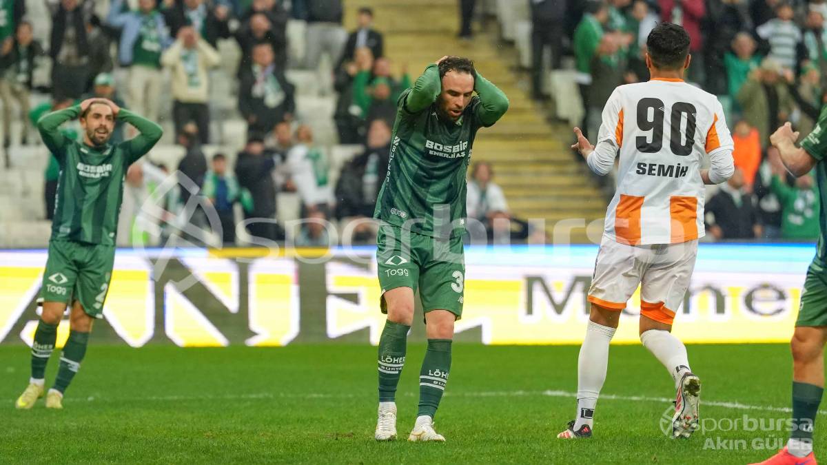 BURSASPOR - ADANASPOR MAÇI FOTOĞRAFLARI