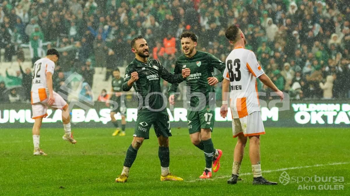 BURSASPOR - ADANASPOR MAÇI FOTOĞRAFLARI