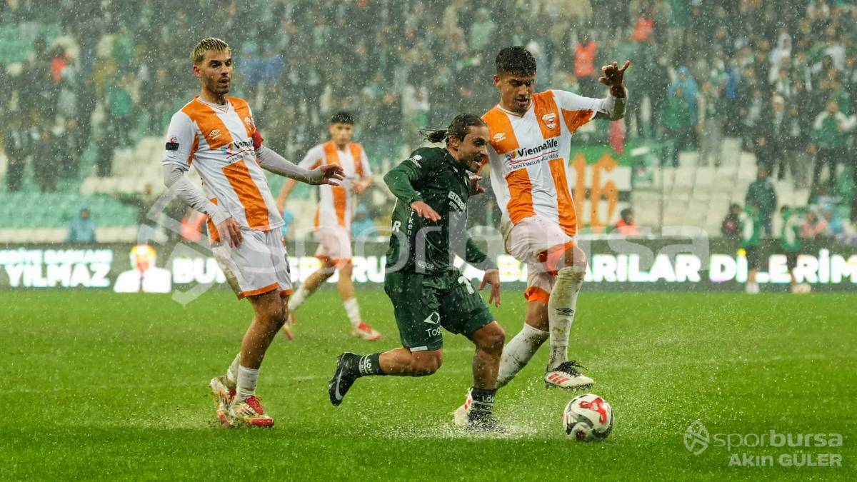 BURSASPOR - ADANASPOR MAÇI FOTOĞRAFLARI