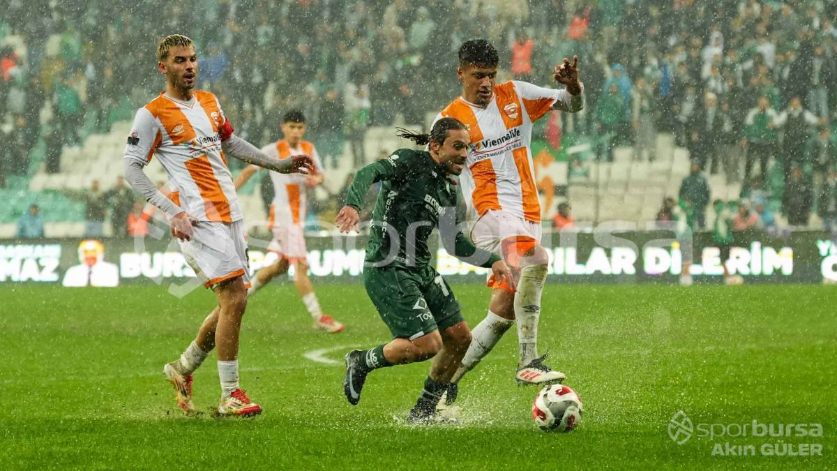 BURSASPOR - ADANASPOR MAÇI FOTOĞRAFLARI