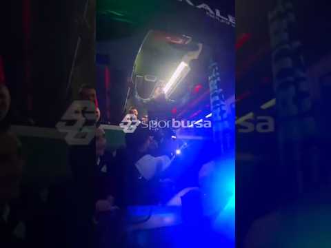 İlhan Depe taraftara üçlü çektirdi!📢🐊 #sporbursatr #bursaspor