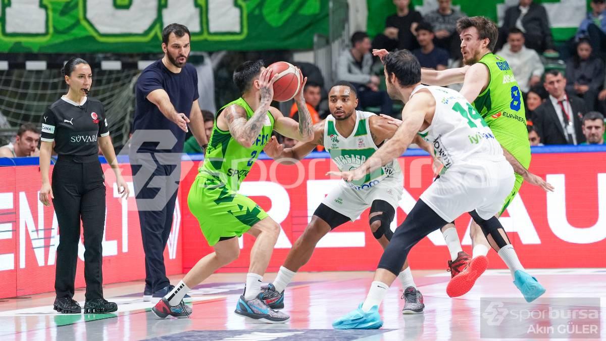 BURSASPOR - TOFAŞ BASKETBOL MAÇ FOTOĞRAFLARI