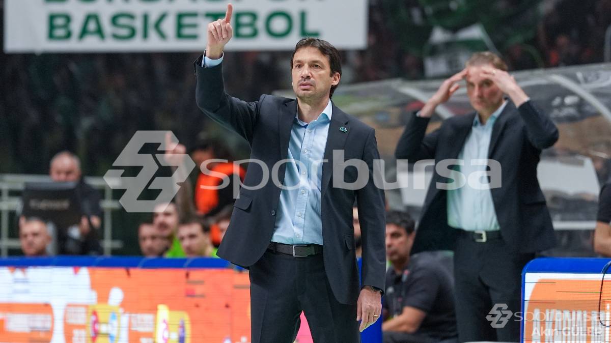 BURSASPOR - TOFAŞ BASKETBOL MAÇ FOTOĞRAFLARI