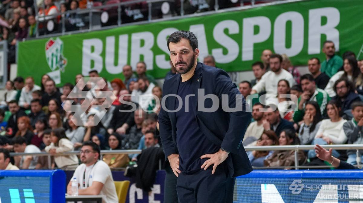BURSASPOR - TOFAŞ BASKETBOL MAÇ FOTOĞRAFLARI
