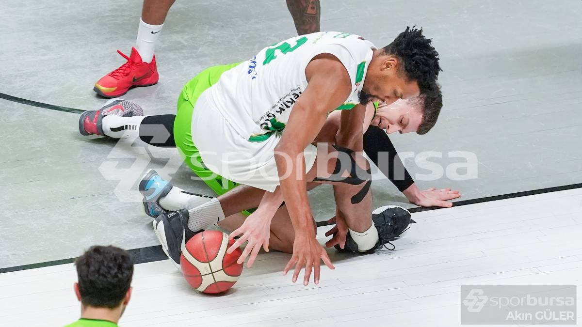 BURSASPOR - TOFAŞ BASKETBOL MAÇ FOTOĞRAFLARI